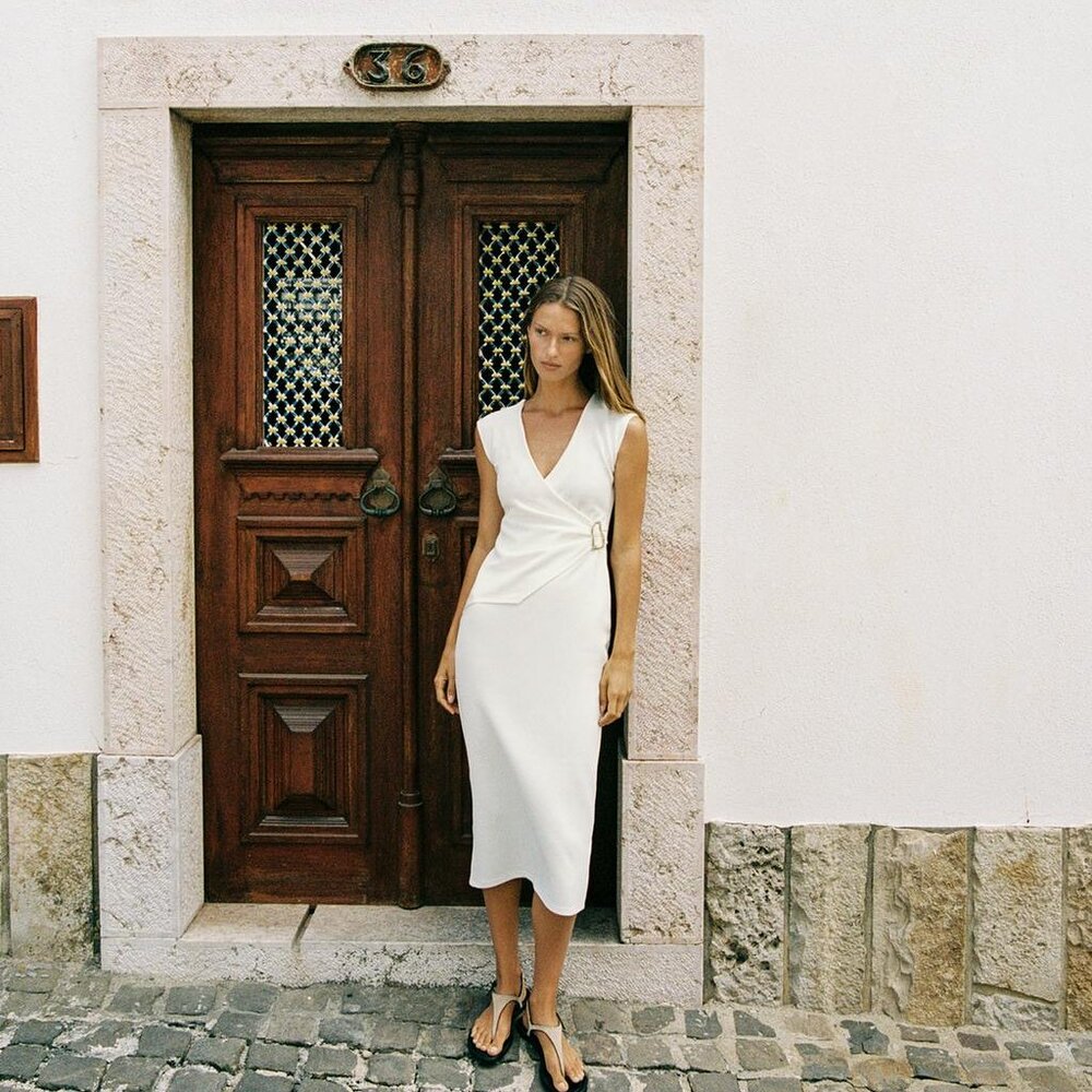 Zara Twill Wrap Dress M Oyster White Sleeveless V‑Neck Buckle Ruched NWT